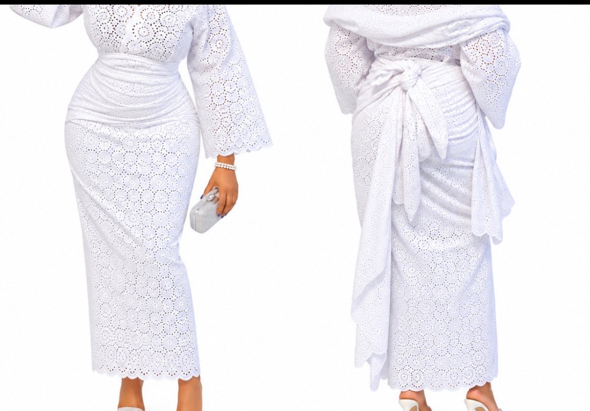 Women’s African Lace Iro and Buba Two-Piece Outfit with Matching Headwrap – Elegant Traditional Dress